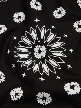 Cotton Wreath-Bandana mit Paisley-Muster und Kranzmotiv, schwarz