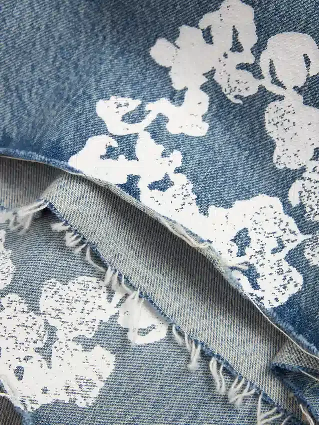 Denim-Shorts „Cotton Wreath“ in heller Waschung