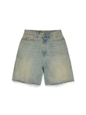 Denim shorts in „Dirty Wash“