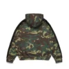 Hoodie mit Reißverschluss, Pailletten-Einsätzen an den Ärmeln und Camouflage-Muster