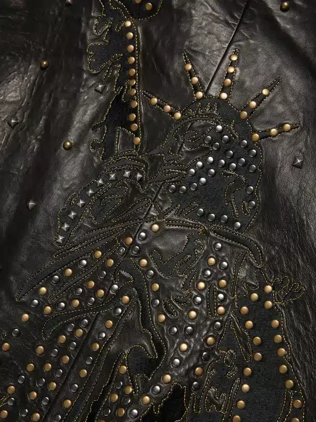 Libertas-Lederjacke mit Nieten