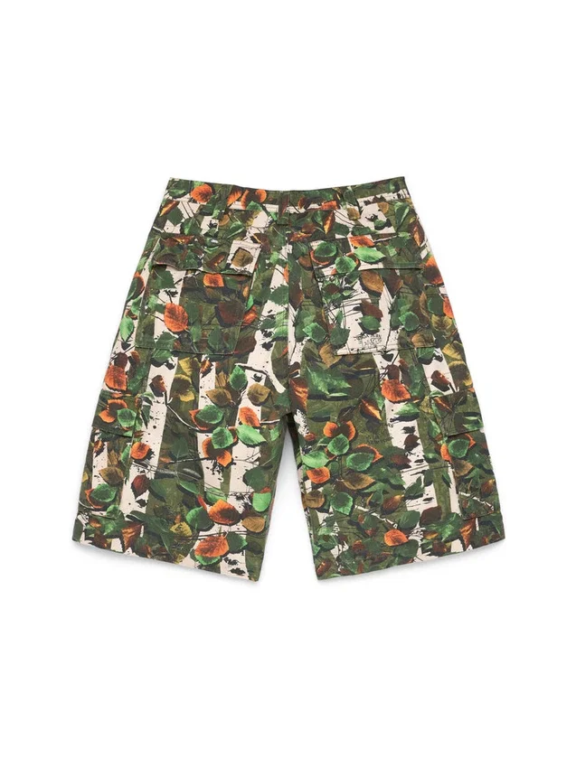 Saisonale Cargo-Shorts in Camouflage