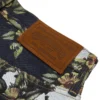 Weite Denim-Hose mit Blumenmuster und Selvedge