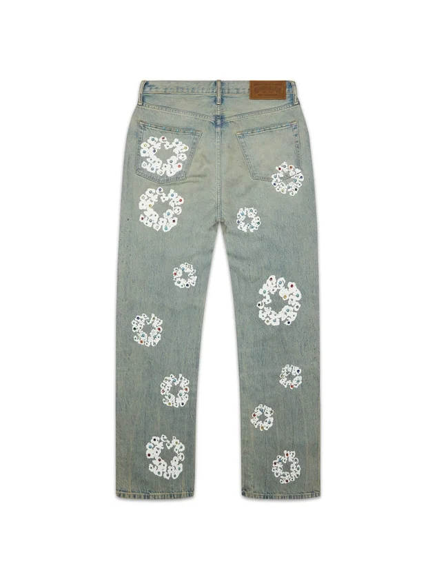 Weite, mit Nieten verzierte „Cotton Wreath“-Denim-Jeanshose in Dirty-Wash-Optik